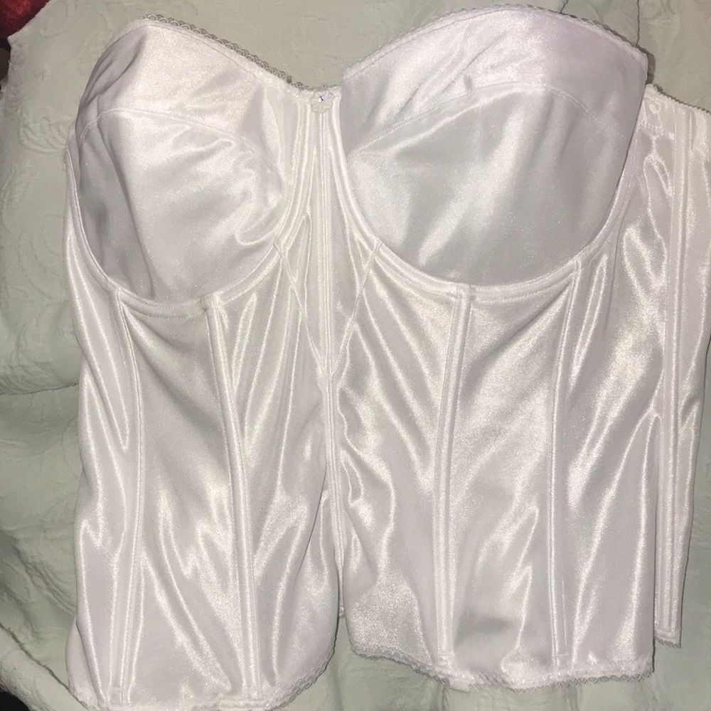 Dominique intimate apparel Body Bra